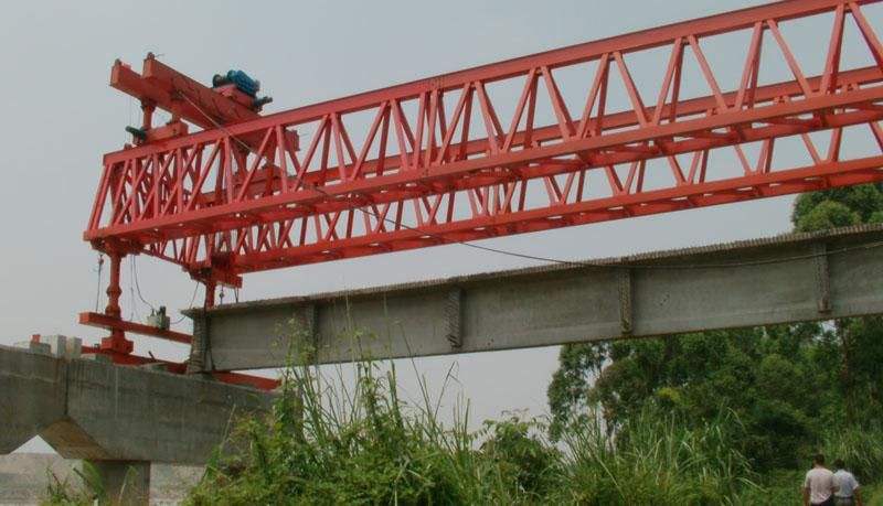 更換雙梁架橋機(jī)收集器的解決方案有哪些呢？