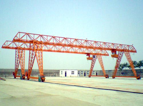 80（50 60  90   100  120  ）噸龍門吊，門式起重機做多大的地基？