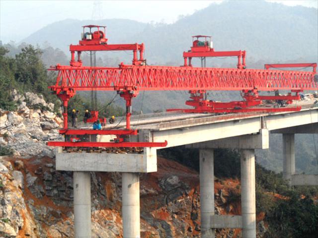 架橋機(jī)在使用的時候需要注意很多地方